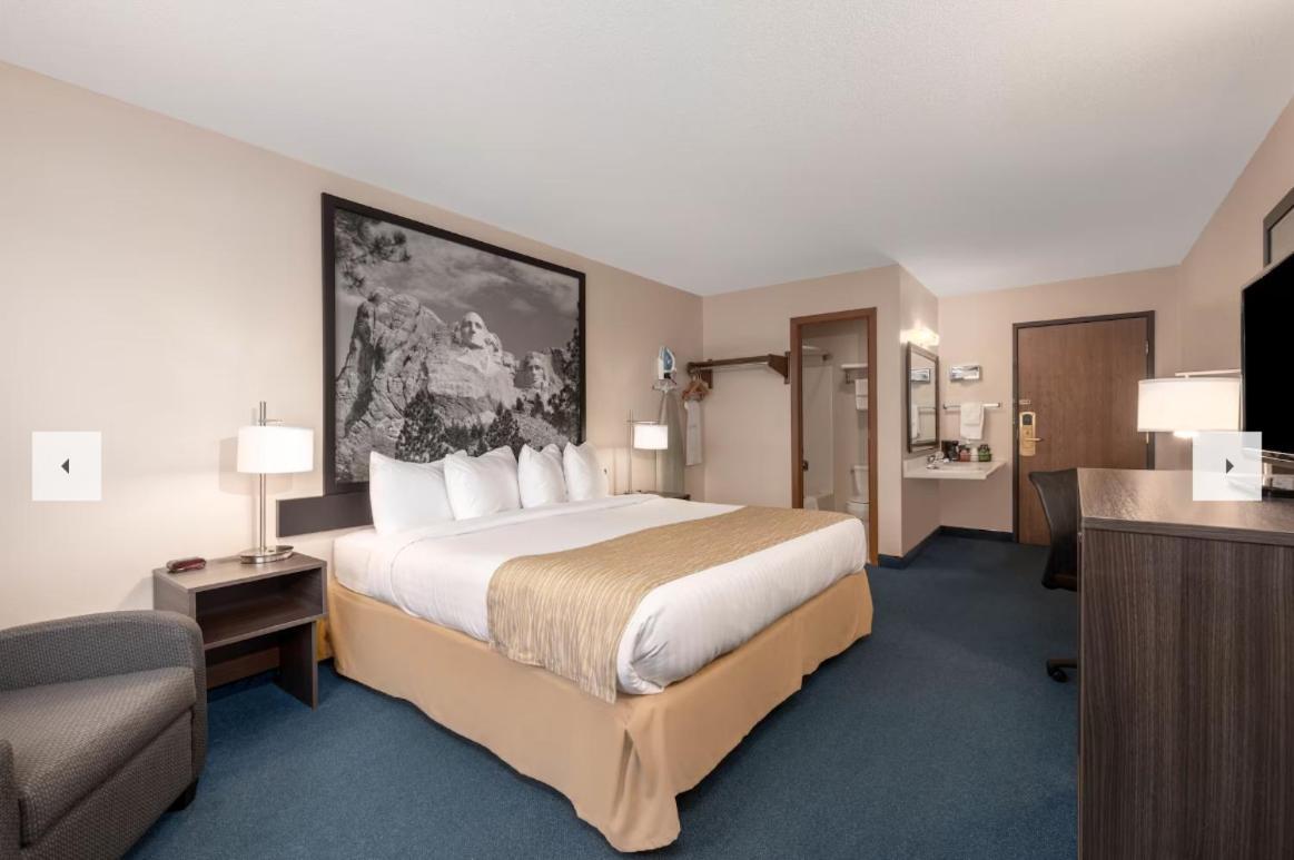 Super 8 By Wyndham Sturgis Hotel Exterior foto