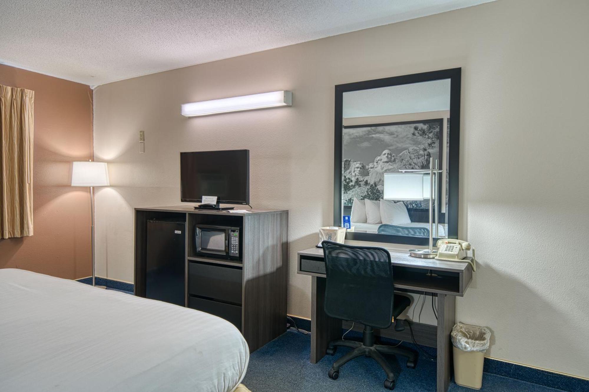 Super 8 By Wyndham Sturgis Hotel Exterior foto